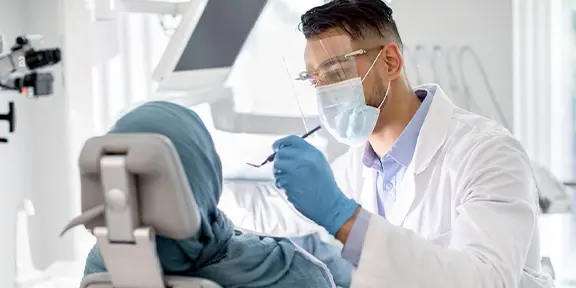 خدمات دندانپزشکی